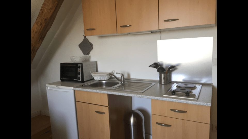 30E91F19-2861-407A-97CC-B5E7181D421E